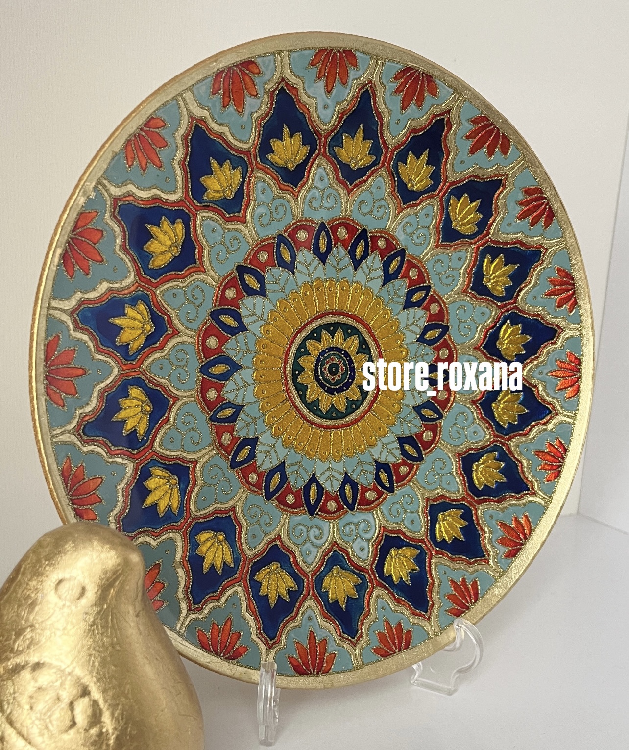 بشقاب دیوارکوب شیشه ای طرح سنتی آبی فیروزه ای